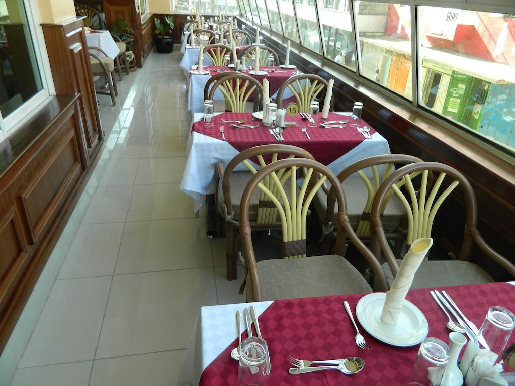 Sunrise B&B ไนโรบี ภายนอก รูปภาพ