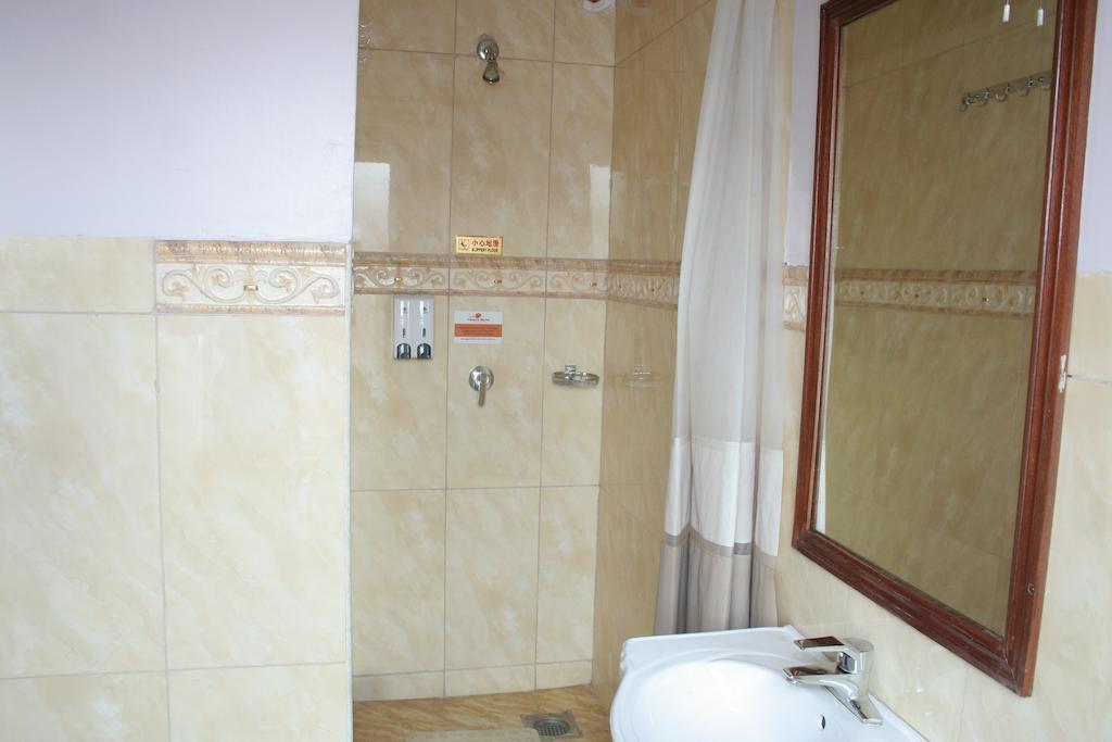 Sunrise B&B ไนโรบี ภายนอก รูปภาพ
